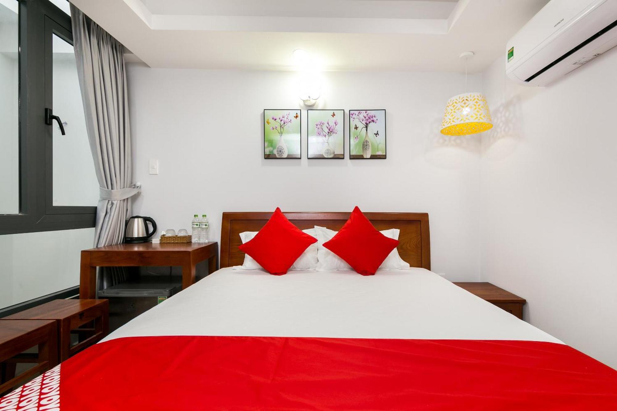 Super Oyo 520 Friendly Homestay Thành Pho Ho Chí Minh Esterno foto