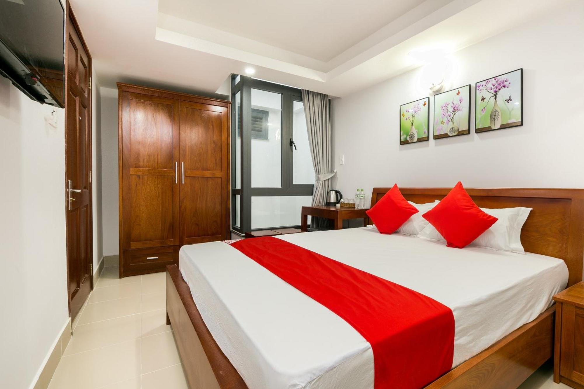 Super Oyo 520 Friendly Homestay Thành Pho Ho Chí Minh Esterno foto