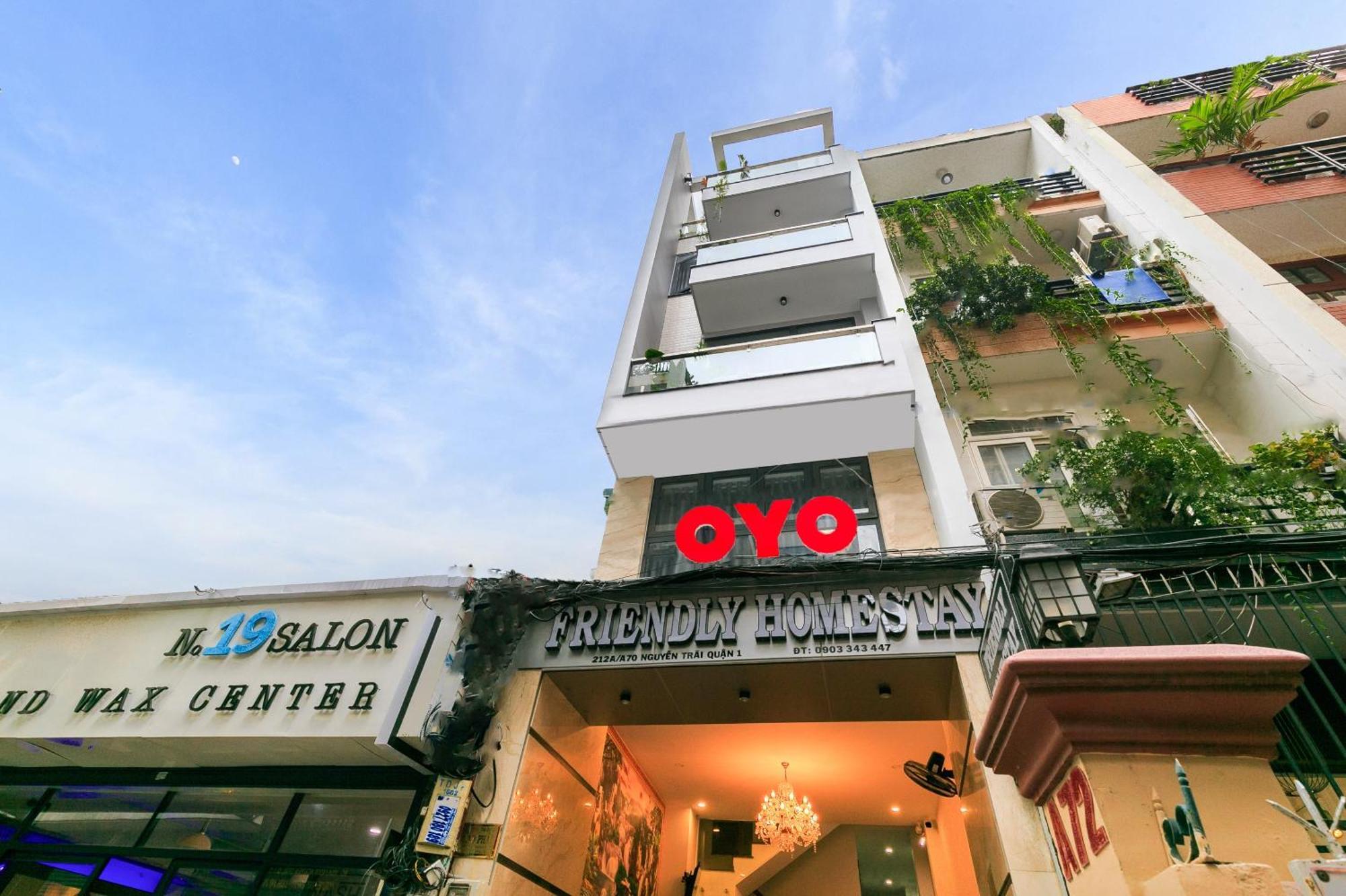 Super Oyo 520 Friendly Homestay Thành Pho Ho Chí Minh Esterno foto